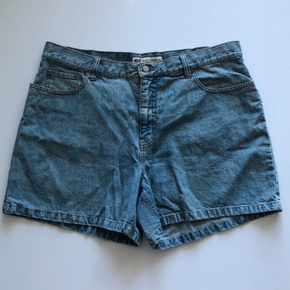 Faded Glory Woman's Denim Short Blue Size 16